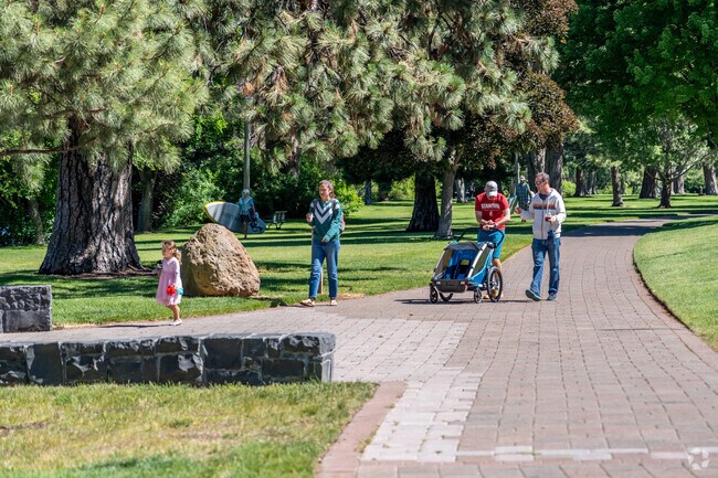 Families can enjoy walking the numerous trails at Drake Park in Old Bend.