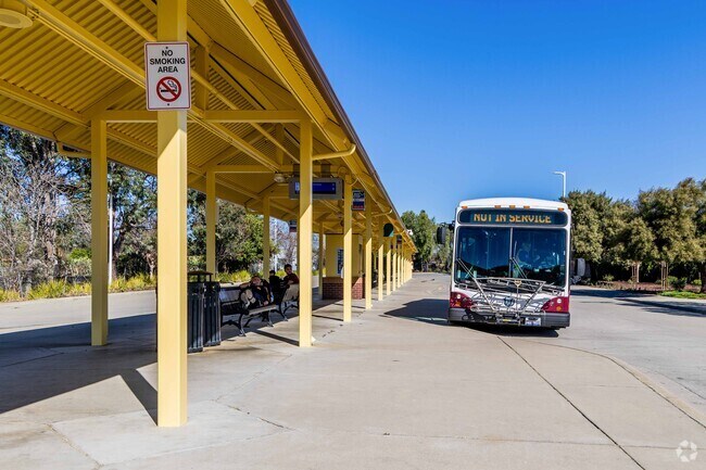 There are numerous bus stops in Dunsmuir which makes it easy to commute through Livermore.