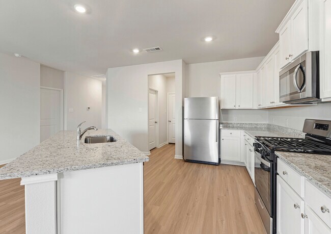 2523 Topaz Hill Ln unit 36997441, Arcola, TX 77583 - photo 6