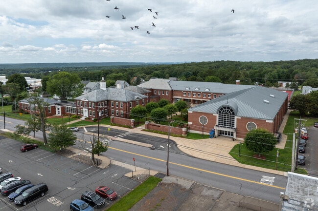 MMI Preparatory School has students in sixth to twelfth grades.