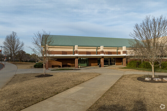 Kell High School teaches grades 9 through 12.