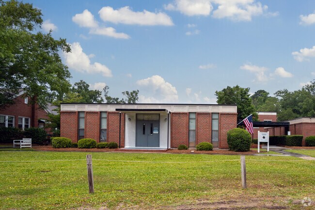 Noah's Ark Children's Center in Wilminton, NC gives children the opportunity to explore,
