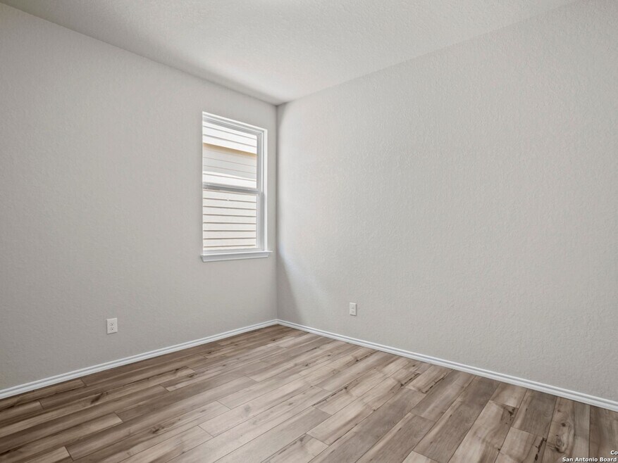 6530 Lowrie, San Antonio, TX 78239 - photo 1