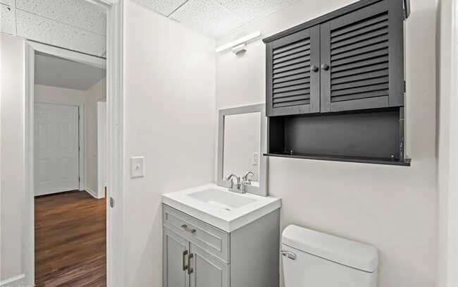 372 S Cherry St unit B, Kernersville, NC 27284 - photo 7