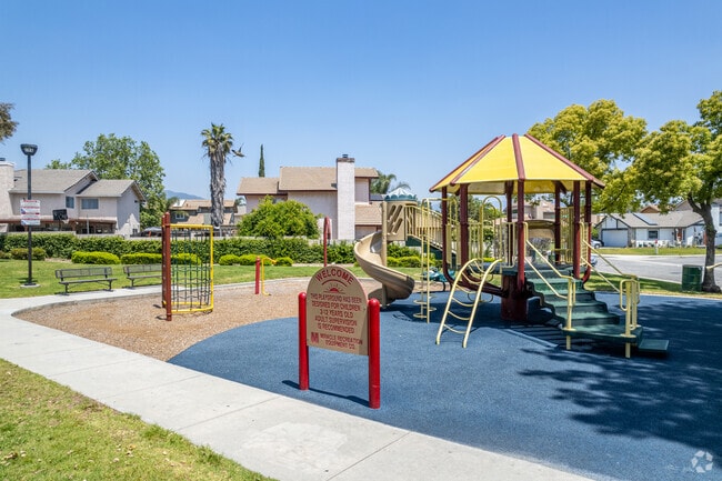 Northgate Park play area to entertain the kids.