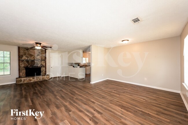 3345 Newcastle Way, Snellville, GA 30039 - photo 2