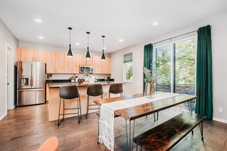 824 E 27th St, Kansas City, MO 64108