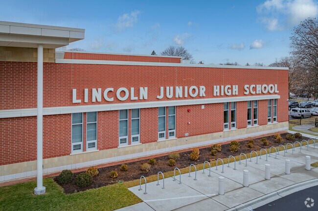 Lincoln Junior High School