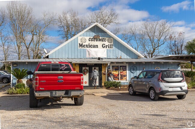 Dining choices include Cozumel, a Mexican grill in Loxley.