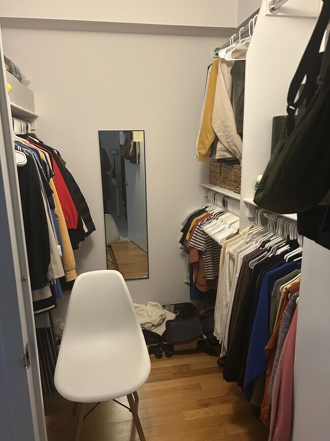 448 W 44th St unit 4, New York, NY 10036 - photo 5