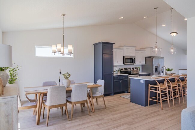 327 Lionheart Dr unit 36808787, Horace, ND 58047 - photo 5