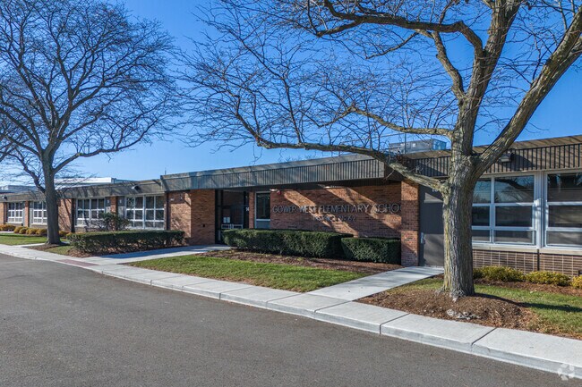 Gower West Elementary School has a student-teacher ratio of 15 to 1.