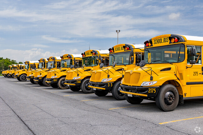 Convenient transportation options to Middletown High School in Middletown, Maryland.