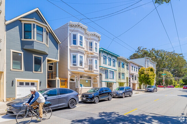 The Inner Richmond is one of San Francisco's older neighborhoods with vintage-style homes.