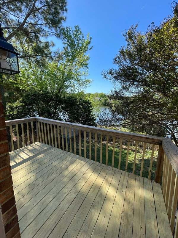 45 Dawn Ln, Hampton, VA 23666