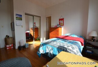 17 Cummings Rd Unit 2, Boston, MA 02135