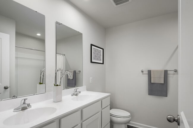 1180 Crossing Ct unit 38530114, Bedford, VA 24523 - photo 7