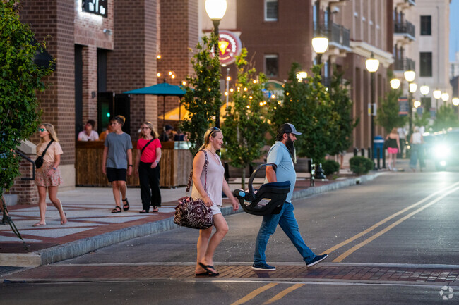 Enjoy the nightlife in Downtown Wilmington, a short drive from Tanglewood.