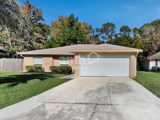 7757 Macdougall Dr, Jacksonville, FL 32244