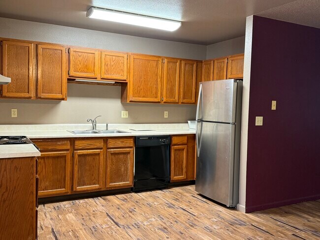 3407 34th Ave, Greeley, CO 80634 - photo 3