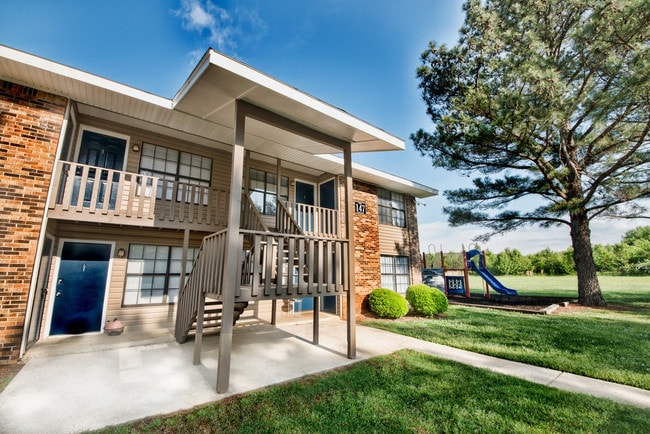 Winchester Commons, Huntsville, AL 35811 - photo 2