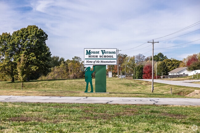 Mount Vernon High School is home to the Mountaineers.