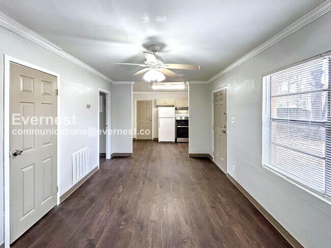 431 Annie St, Scottdale, GA 30079 - photo 5