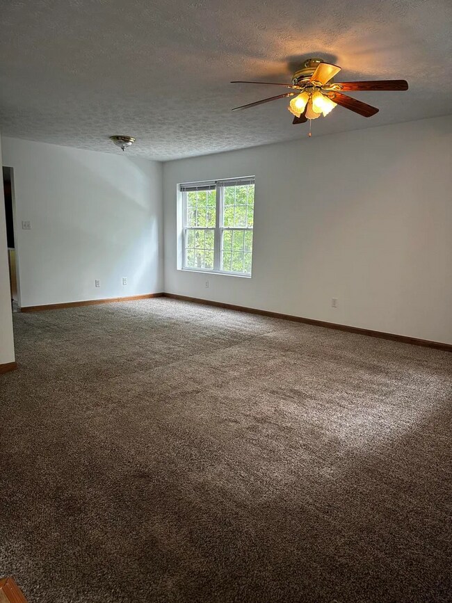 340 Hyatt Ln Unit A, Morehead, KY 40351