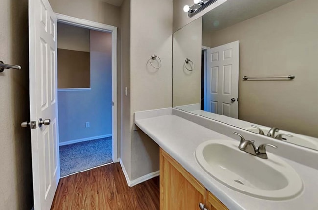 19145 Sherman Way, Reseda, CA 91335 - photo 4