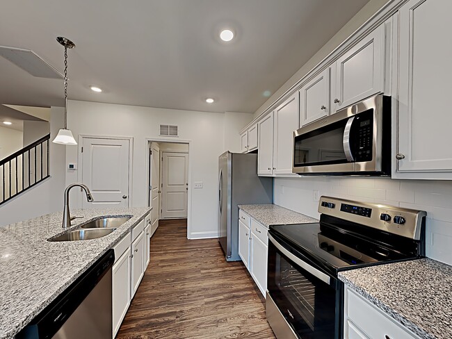 3204 Brierhill Rd, New Hill, NC 27562 - photo 4