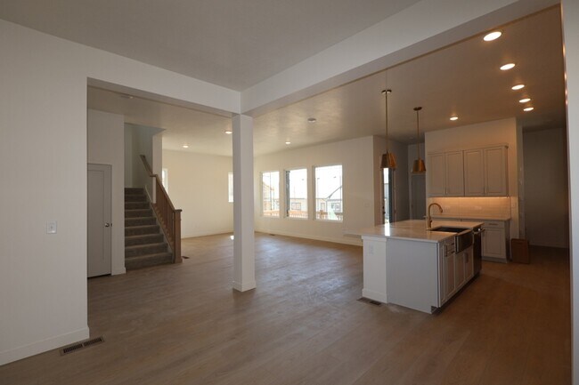 7143 W Hidden Hills Way, West Jordan, UT 84081 - photo 7