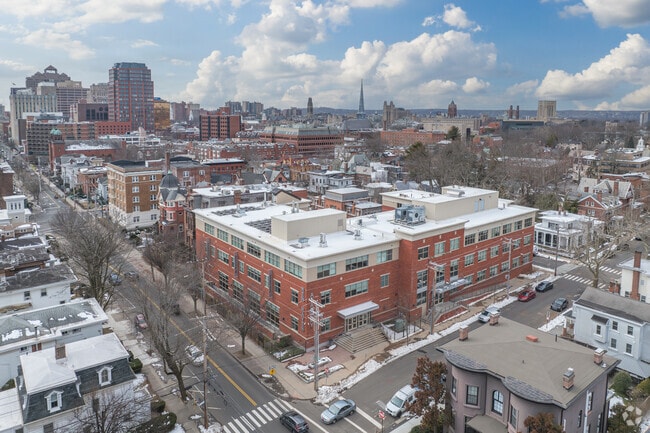 Welcome to the New Haven Academy at 444 Orange St, New Haven, CT 06511.