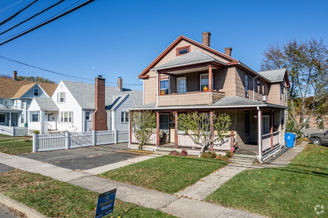 Early family homes are commonplace on the streets of West End Bristol.