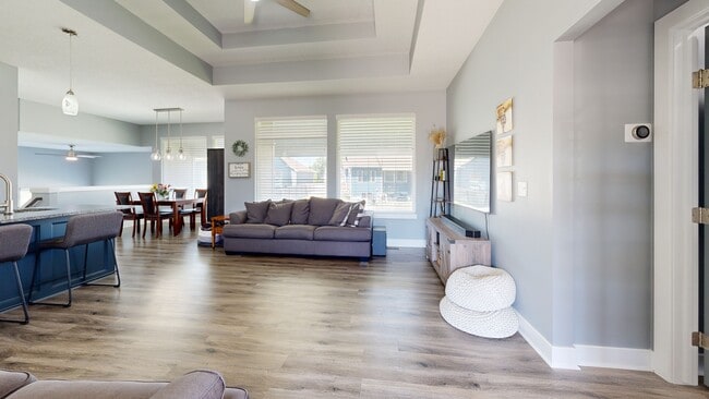 2806 E Mantane Cir, Wichita, KS 67219 - photo 2