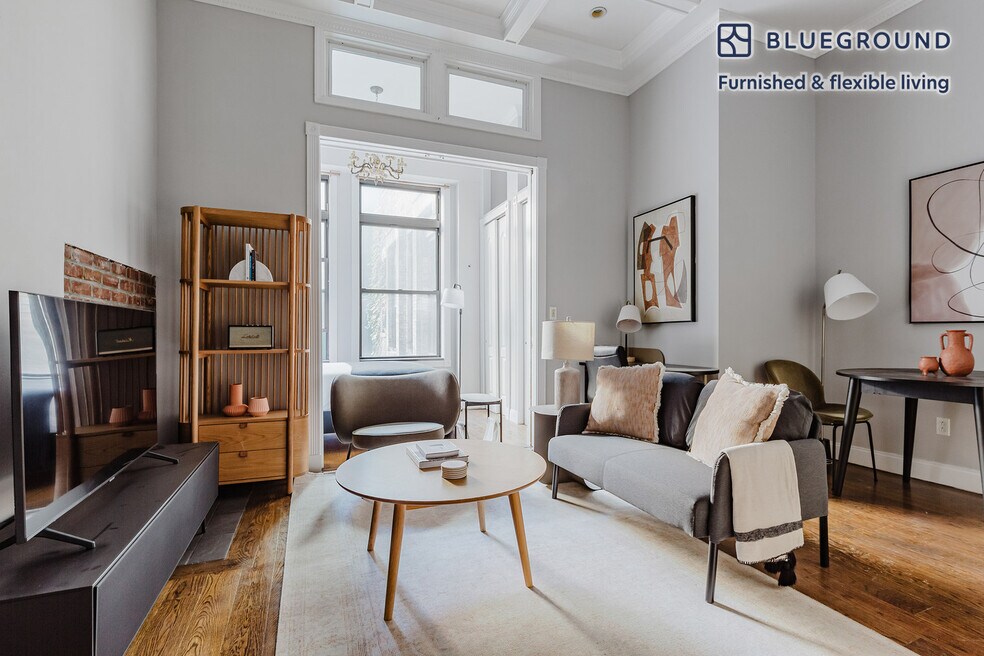 7 E 75th St unit FL3-ID1615, New York, NY 10021 - photo 1