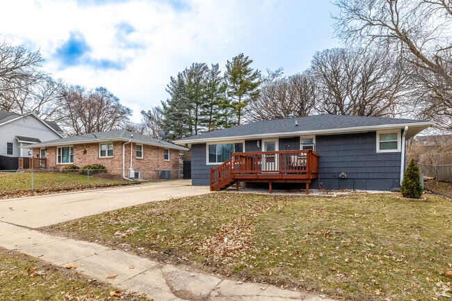 Tree canopy and generous greenspace give all Watrous Heights blocks a leafy feel.
