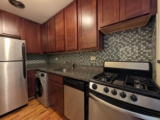557 W Arlington Place Unit 3, Chicago, IL 60614