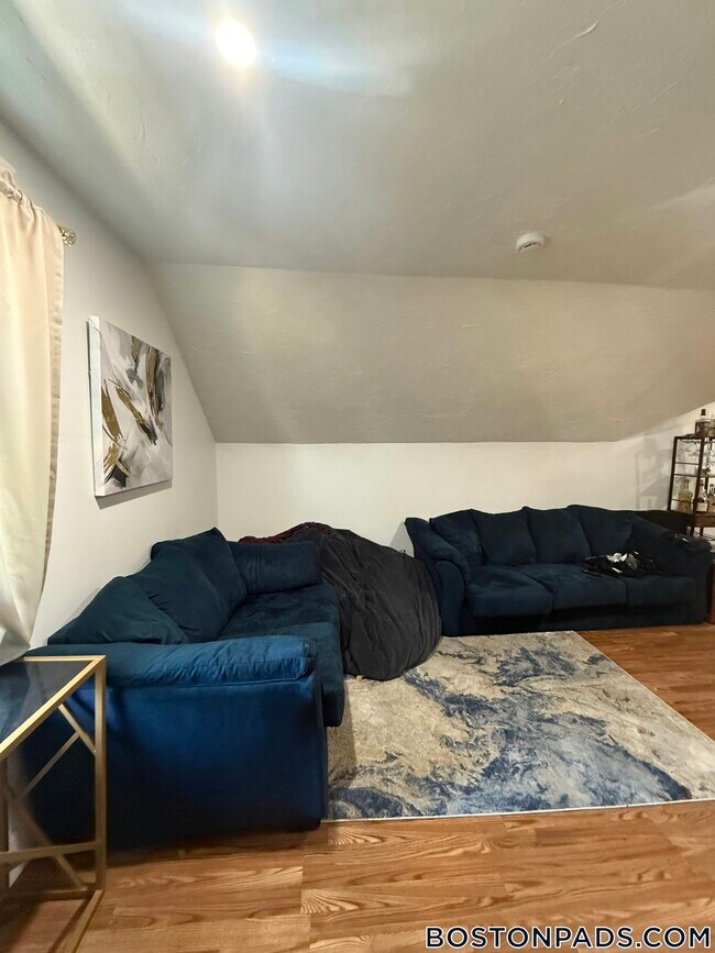 45 Elm St Unit 3, Webster, MA 01570