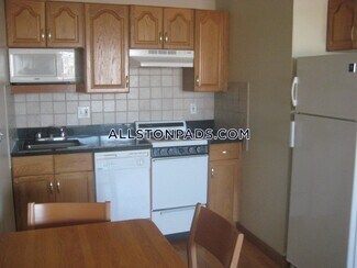 1110 Commonwealth Ave Unit 506, Boston, MA 02215