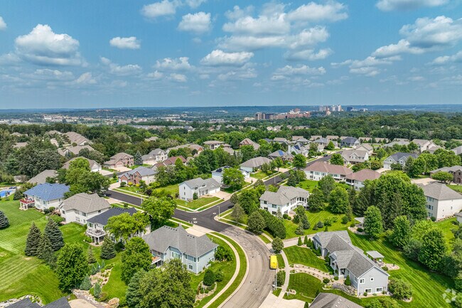 The neighborhood, Baihly Meadows, is a quiet suburban neighborhood near the city of Rochester, MN.
