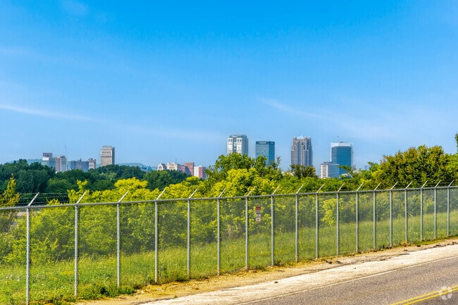 Airport Hills offers quick access to downtown Birmingham and local amenities.