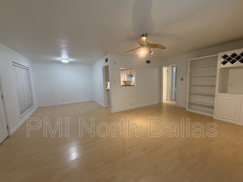 7904 Royal Ln unit 227, Dallas, TX 75230 - photo 1