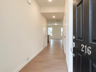 216 Toal Ct, Berea, SC 29611