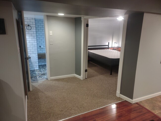 13-13 Floral Ave unit 1, Fair Lawn, NJ 07410 - photo 5