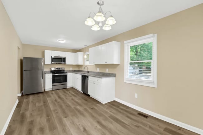 2103 Concord Lake Rd, Kannapolis, NC 28083 - photo 5