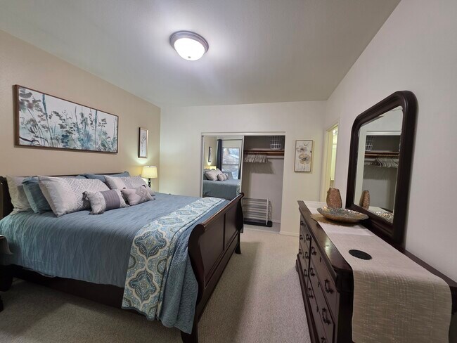 3030 Lore Rd unit 3030 Lore Road B2, Anchorage, AK 99507 - photo 3