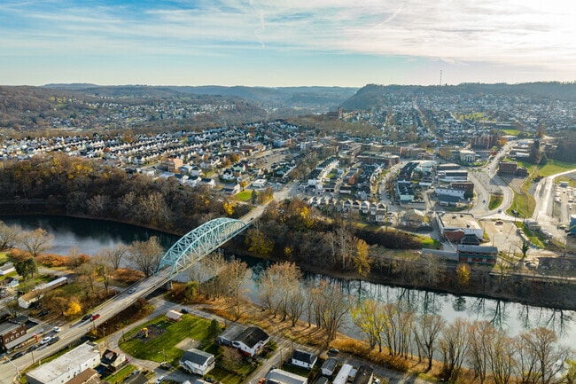 Vandergrift is established inside of a U-shaped section of the Kiskiminetas River.
