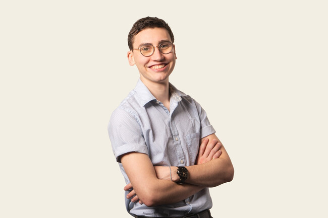 Agent Photo