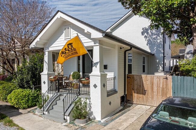 Camelback shotgun homes are popular in Bayou St John.