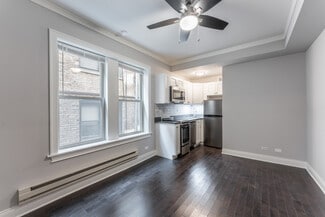 641 W Wrightwood Ave, Chicago, IL 60614